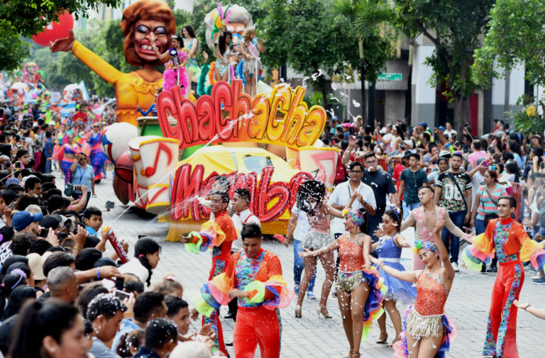 ¿Cuándo es Carnaval en Ecuador 2022? Hotel Pacifico Inn, Tarqui
